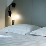 Brit Essentiel Arverne - Clermont-ferrand Sud מלון