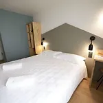 Brit Essentiel Arverne - Clermont-ferrand Sud 2* אובייר