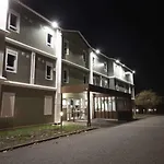 Brit Essentiel Arverne - Clermont-ferrand Sud 2* אובייר