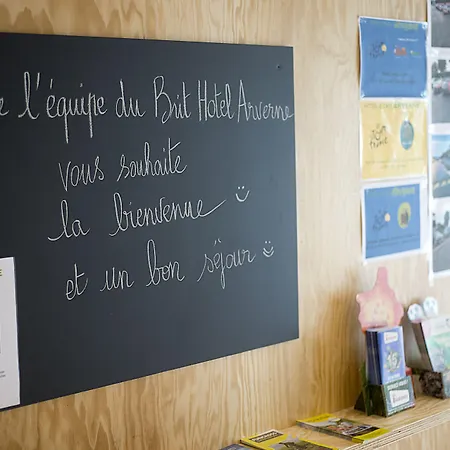 Brit Essentiel Arverne - Clermont-ferrand Sud ホテル