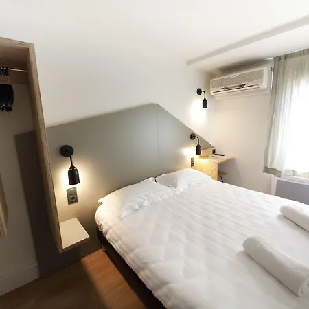 Otel Brit Essentiel Arverne - Clermont-ferrand Sud Aubière