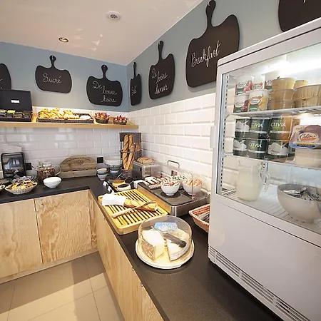 ホテル Brit Essentiel Arverne - Clermont-ferrand Sud