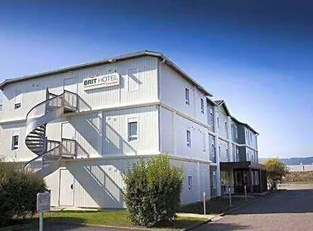 Brit Essentiel Arverne - Clermont-ferrand Sud 2* Aubière