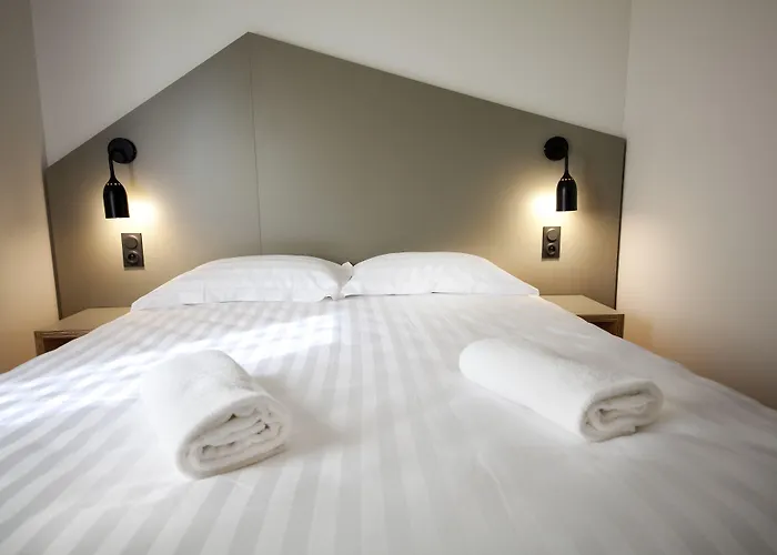 Brit Essentiel Arverne - Clermont-ferrand Sud 2*