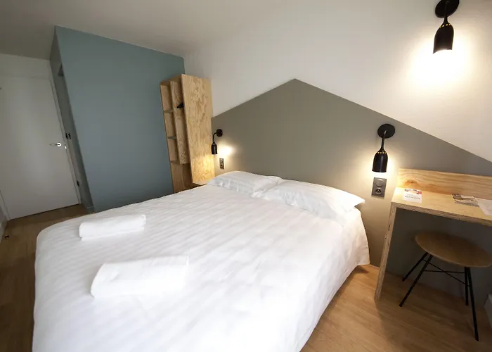 Brit Essentiel Arverne - Clermont-ferrand Sud 2* Aubière