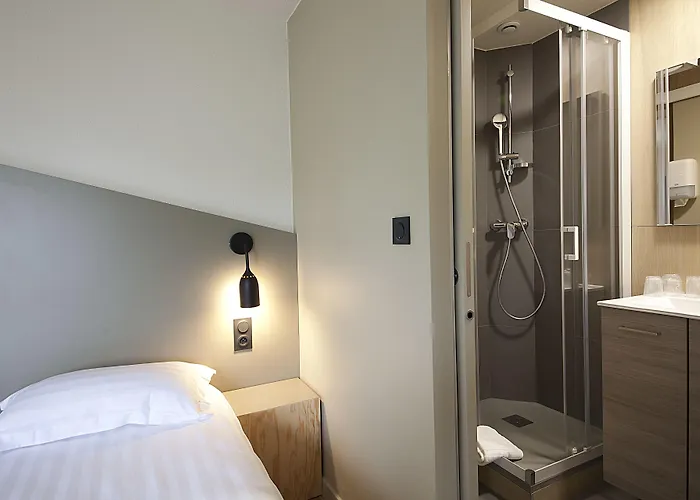 Brit Essentiel Arverne - Clermont-ferrand Sud 2* Aubière