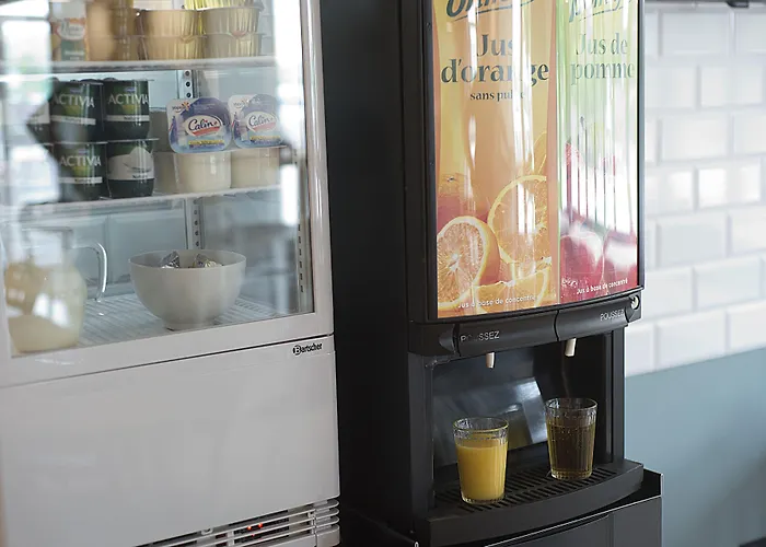 Hotel Brit Essentiel Arverne - Clermont-ferrand Sud 2*