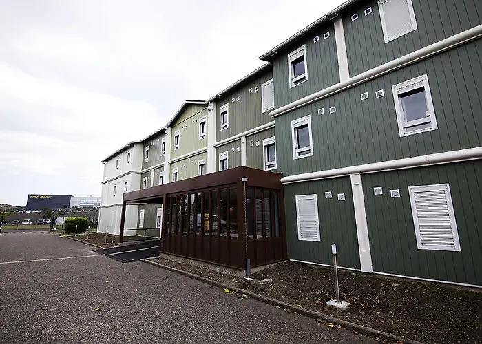 Hotel Brit Essentiel Arverne - Clermont-ferrand Sud