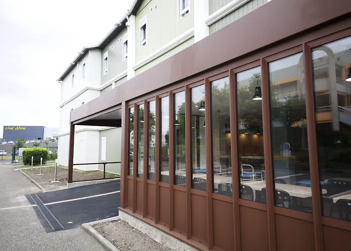 Brit Essentiel Arverne - Clermont-ferrand Sud 2*