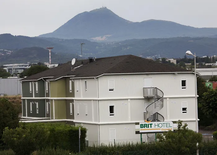 Brit Essentiel Arverne - Clermont-ferrand Sud Hotel 2*